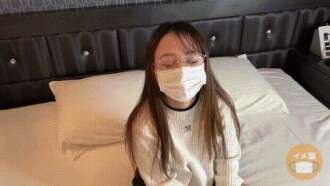 FC2-PPV-4693928 A petite new graduate office lady is filmed as an image video IMEDAMAFC2